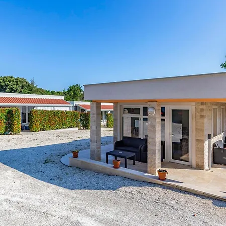 Rok 7 By Interhome Apartment Pula