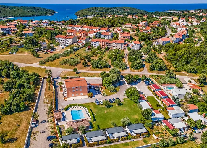 아파트 Rok 7 By Interhome 풀라